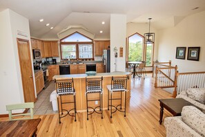 Interior - Oceanside, Prv Pool, H Tub, Rec Rm, Sun Decks, WC887, Ashley's Nest (Corolla)