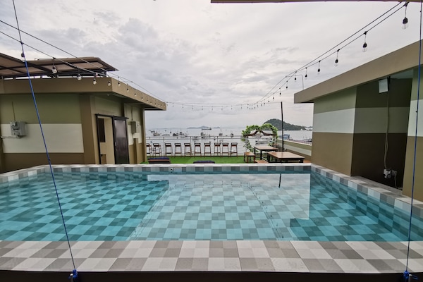 Outdoor pool, sun loungers