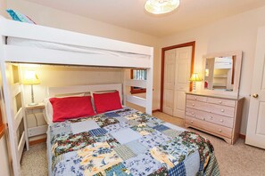 4 chambres, fer et planche Ă repasser, lit parapluie, Wi-Fi gratuit