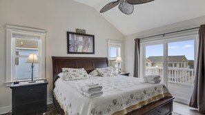 6 chambres, fer et planche à repasser, accès au Wi-Fi (inclus)