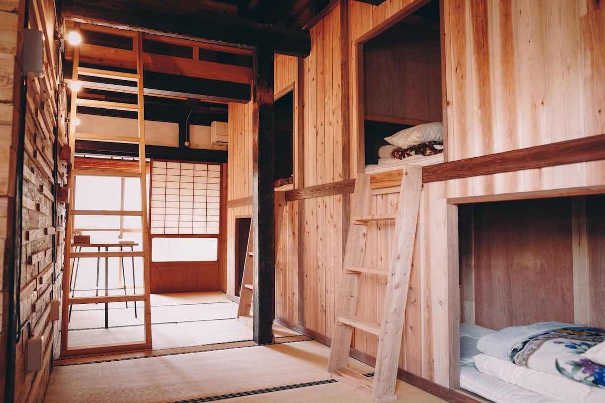 Dormitorio compartido, para no fumadores (Max 4 People) | Muebles diferentes 
