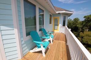 Property grounds - Soundside, Hot Tub, Community Amenities, MS2, Catchin Waves (Corolla)