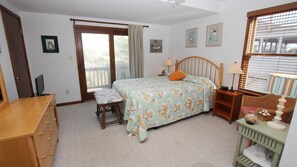 4 عدّة غرف نوم ومكواة/لوح كي وواي فاي مجانًا وملاءات أسرّة