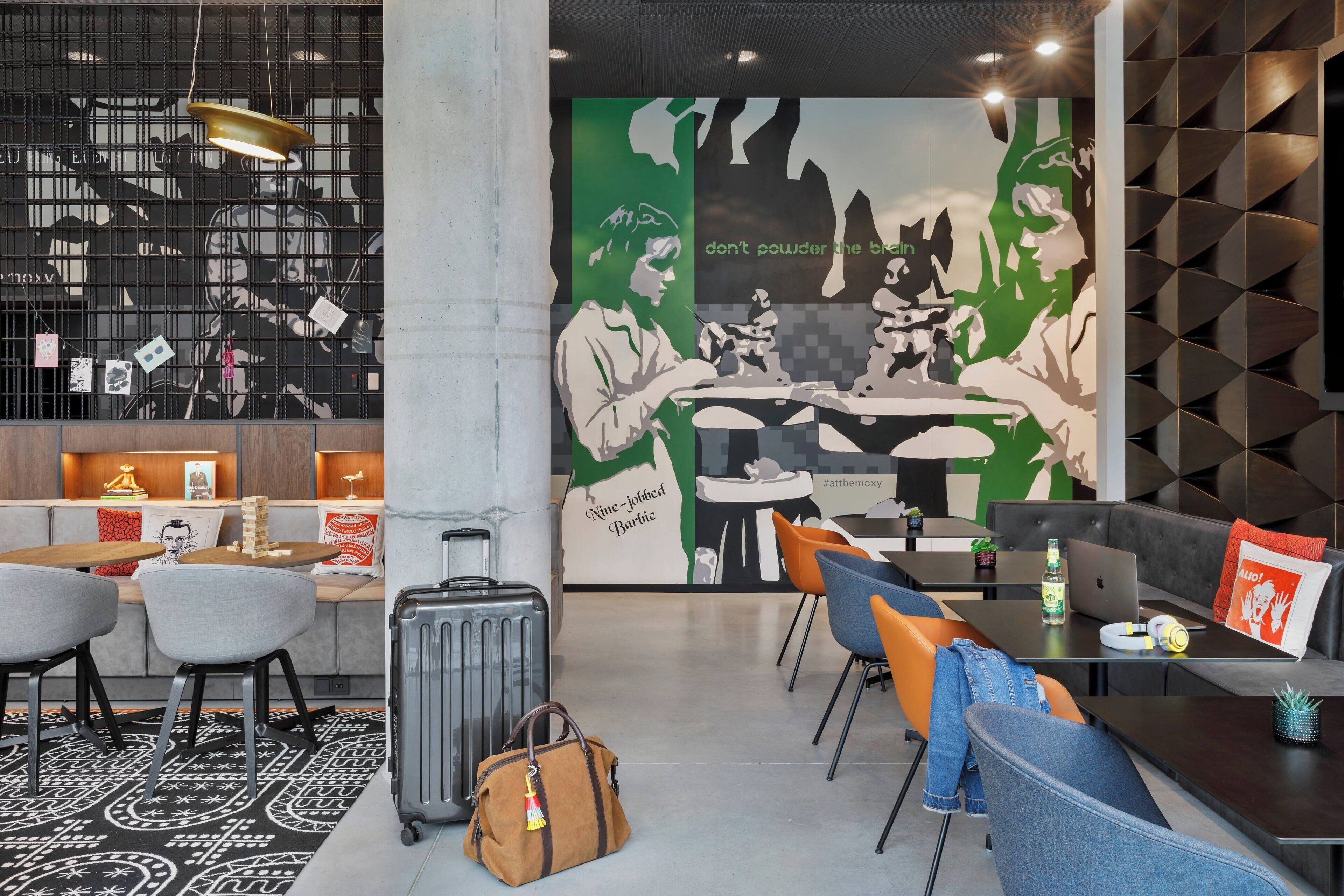 Lobby-Lounge