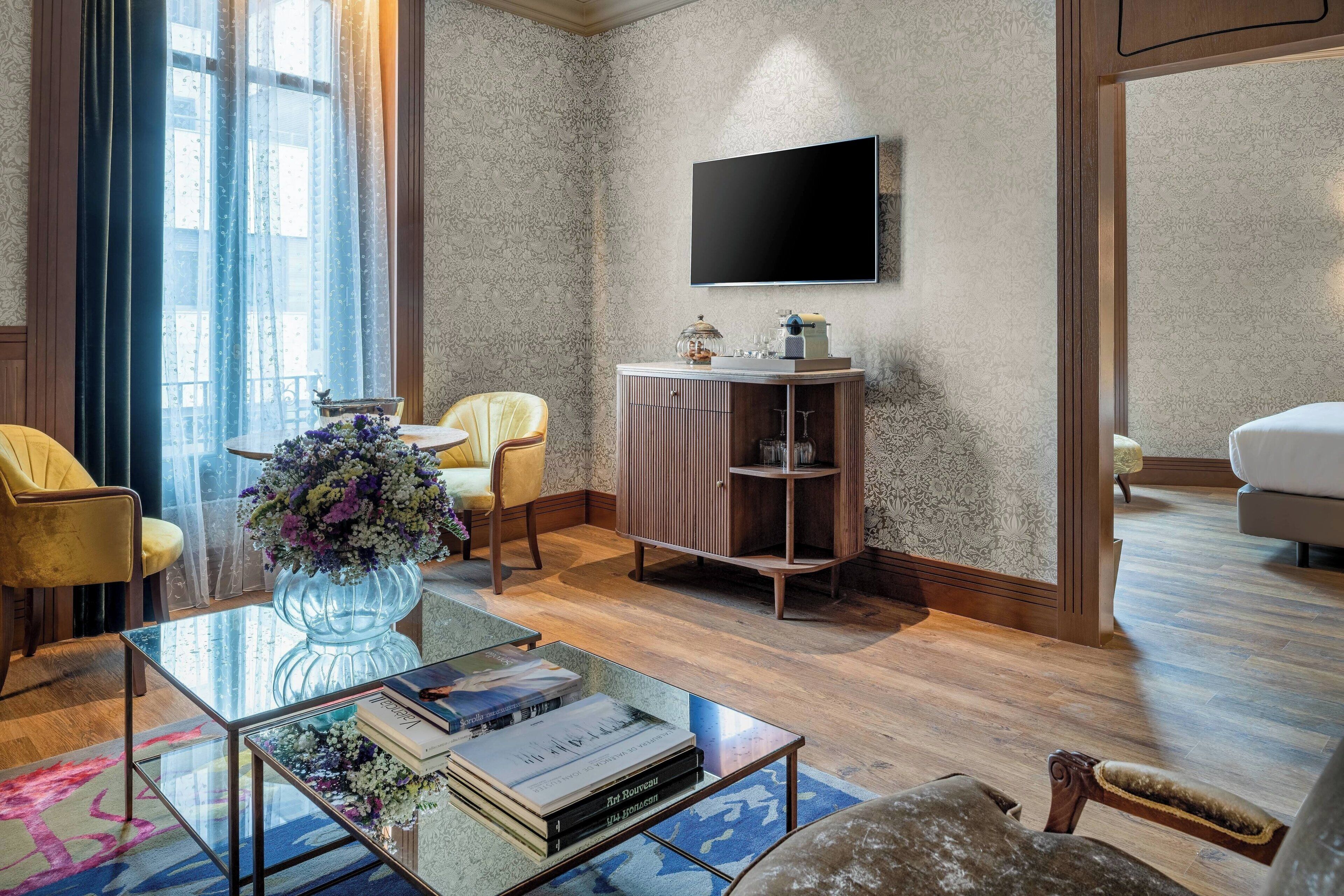 55-inch smart tv with digital channels, tv, netflix