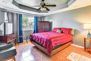 3 bedrooms, iron/ironing board, Internet, bed sheets - 5 Mi to French Quarter: NOLA Getaway w/ Patio! (New Orleans)