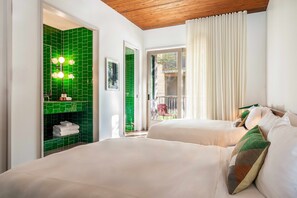 Room, 2 Queen Beds | Premium bedding, pillowtop beds, minibar, in-room safe - Hotel Magdalena (Austin)