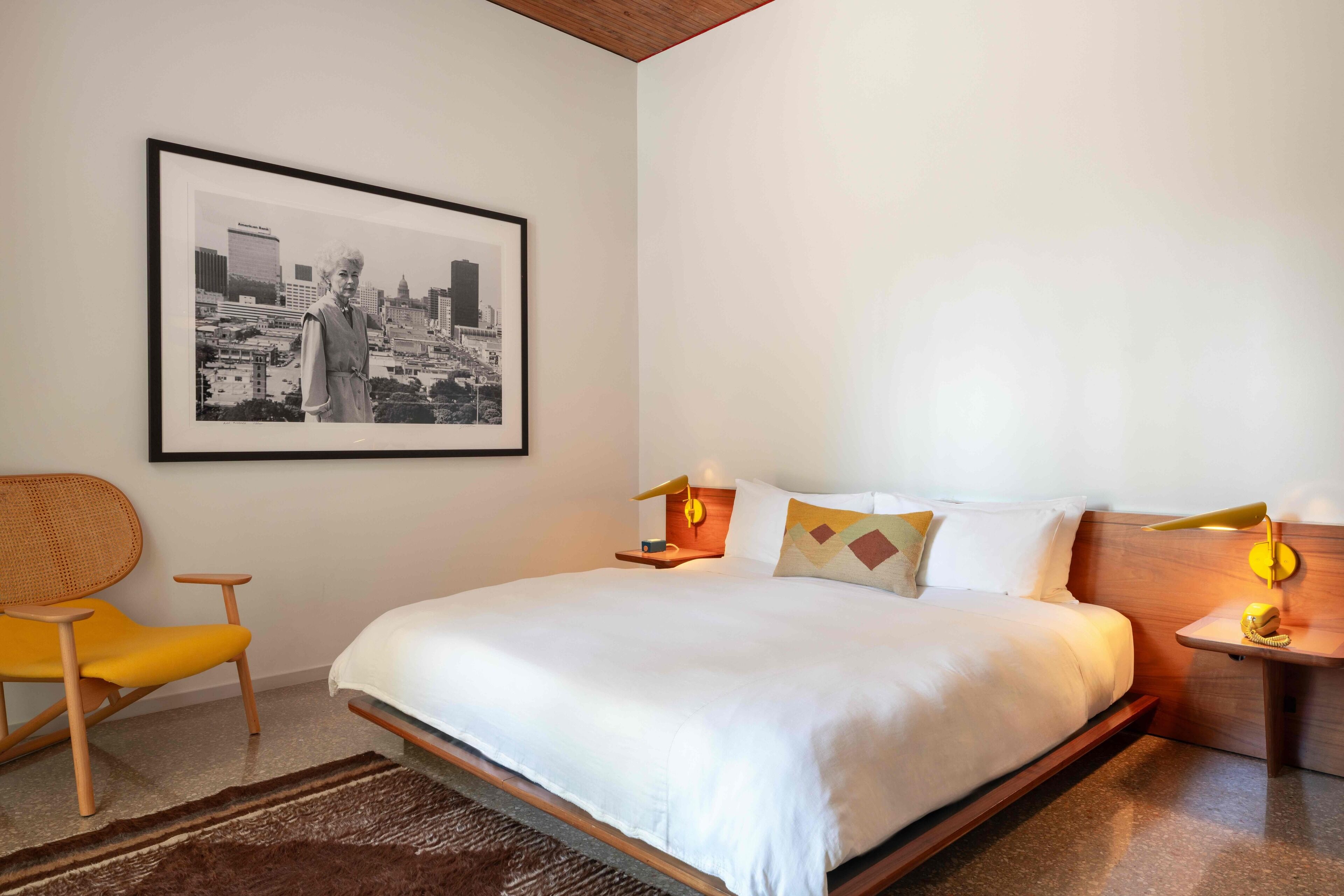 Suite, 1 King Bed, Accessible, Patio | Premium bedding, pillowtop beds, minibar, in-room safe
