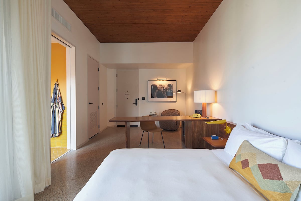 Hochwertige Bettwaren, Pillowtop-Betten, Minibar, Zimmersafe