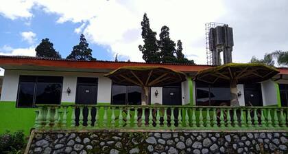 OYO 2322 Dien Karona Hotel