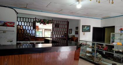 OYO 2322 Dien Karona Hotel