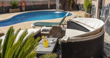 Villa near Beach & Wineries