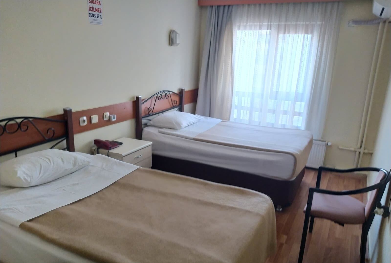 Standard Double or Twin Room | Desk, free WiFi, bed sheets
