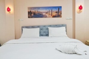 Room - Pratubjai Resort (Sattahip)