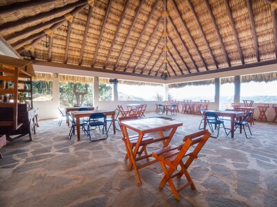 Hotel Villa Xtreme