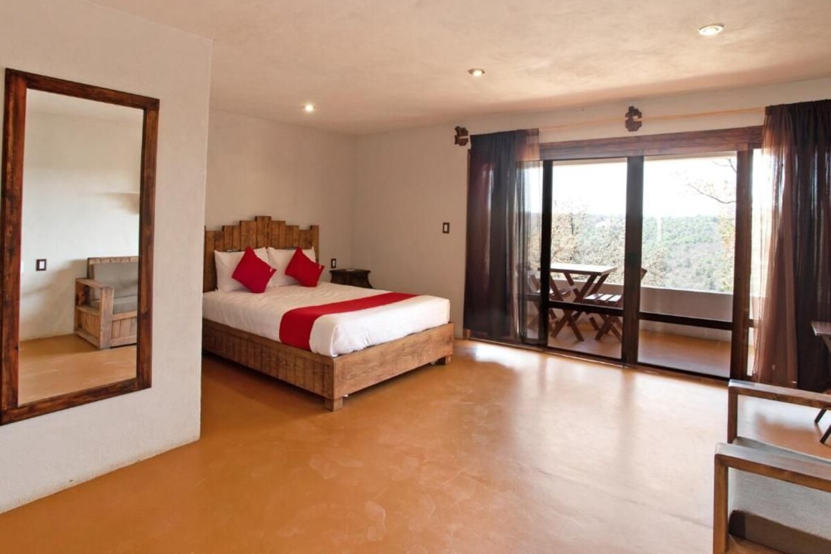 Room, Balcony | Bed sheets