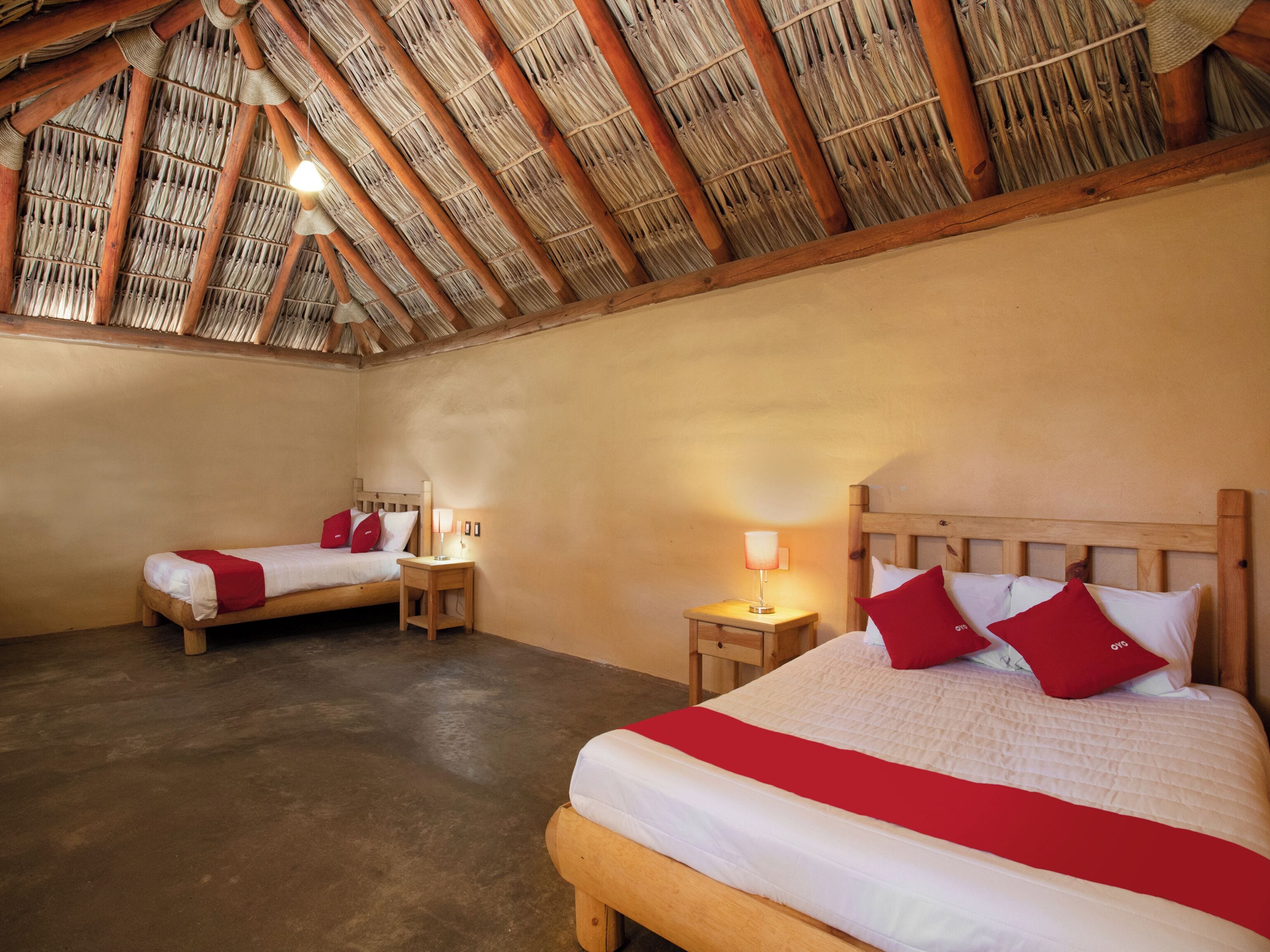 Standard Room, 2 Double Beds | Free WiFi, bed sheets