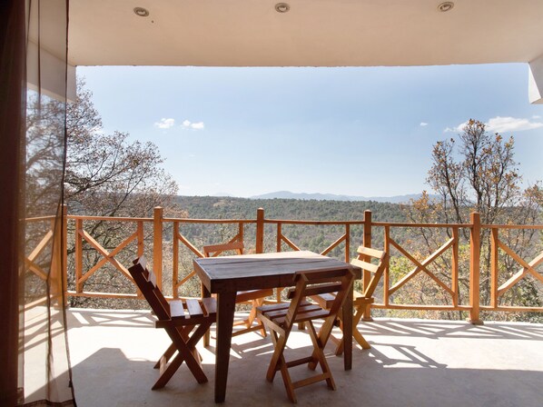 Superior Room, 2 Queen Beds | Balcony