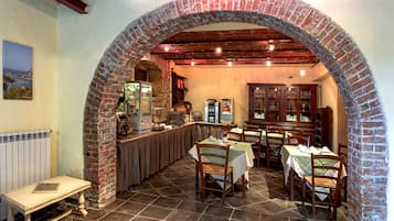 Bar (in der Unterkunft)