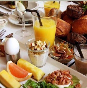 Free daily local cuisine breakfast
