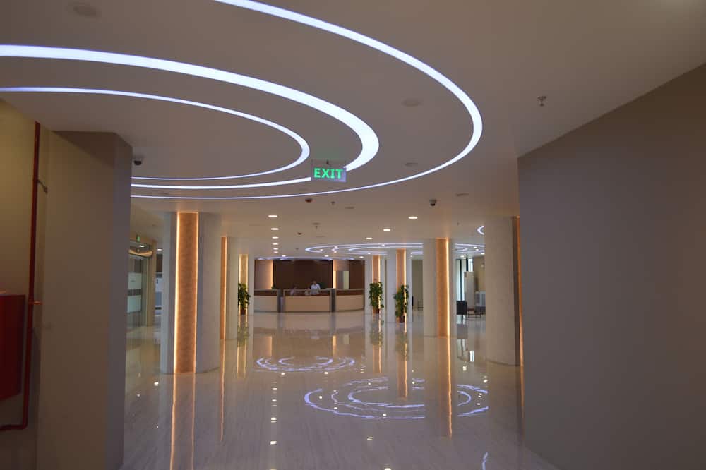 Airport Avenue Hotel
