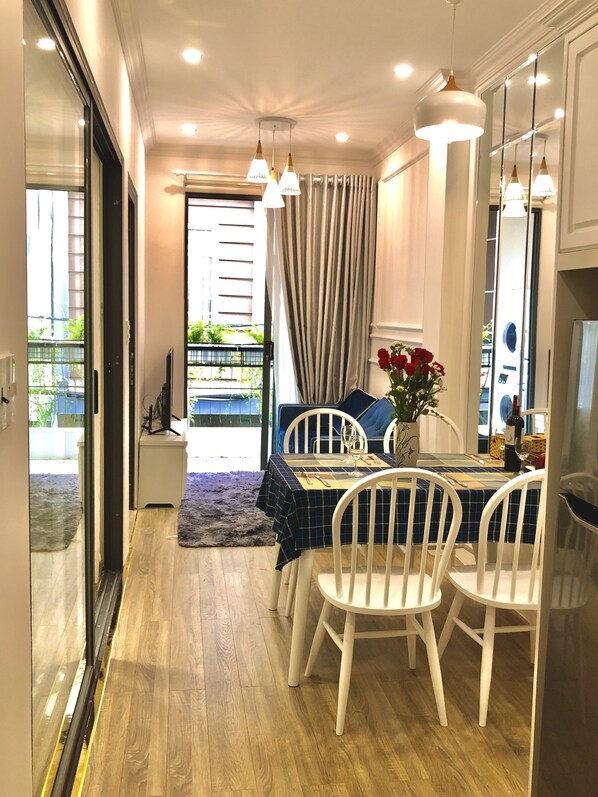 Zimmersafe, individuell dekoriert, individuell eingerichtet