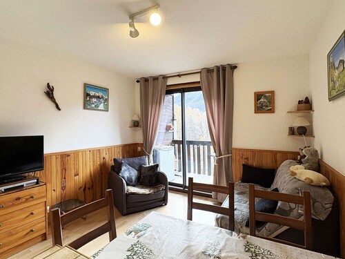 Spacious studio for 4 in the heart of the resort