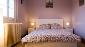 4 bedrooms, WiFi, bed sheets