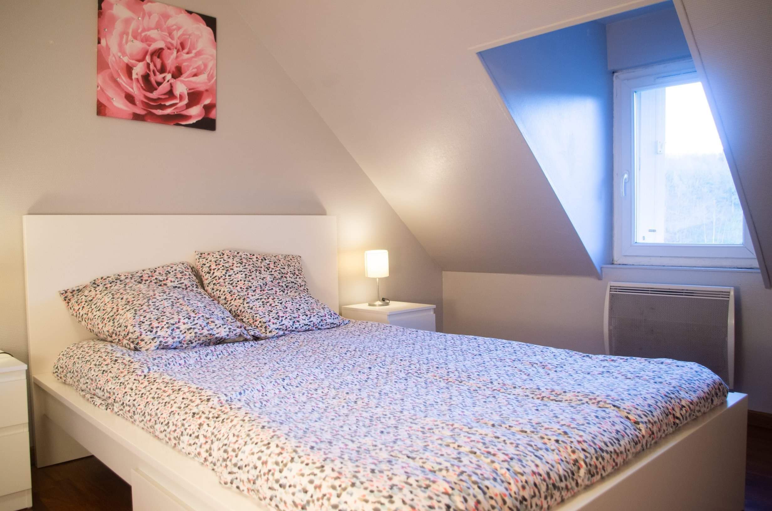 4 bedrooms, WiFi, bed sheets