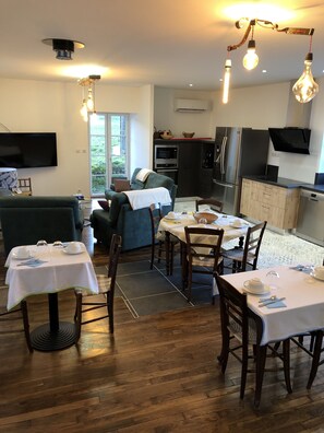 Téléviseur à écran plat