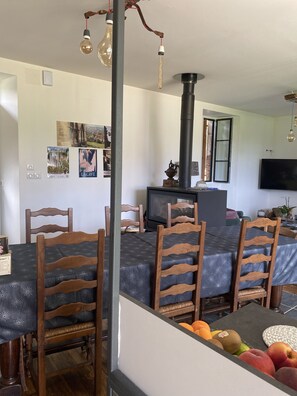 Flat-screen TV - Le Moulin de la Salle (Curemonte)