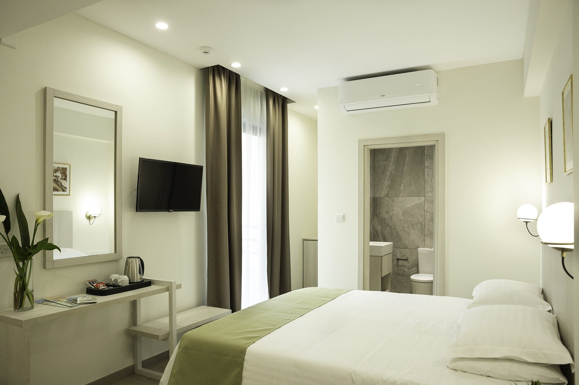 Photo - Roseum Boutique Hotel