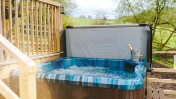 Bồn tắm spa riêng