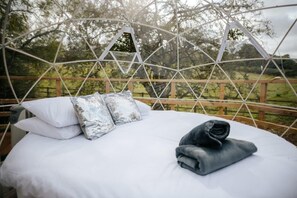 Casa, 3 quartos (Lodge and Outdoor Dome) | 3 quartos, espaço de trabalho para notebook