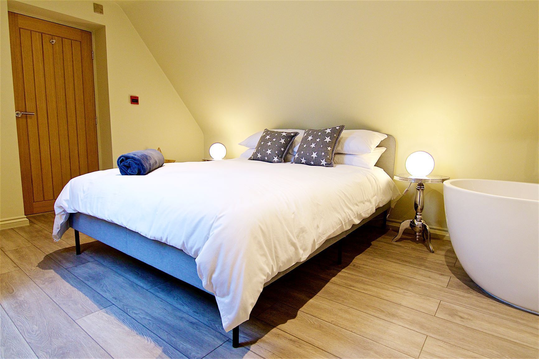 Kabin, 4 kamar tidur (Lodge and Outdoor Dome) | 4 kamar tidur dan Wi-Fi gratis