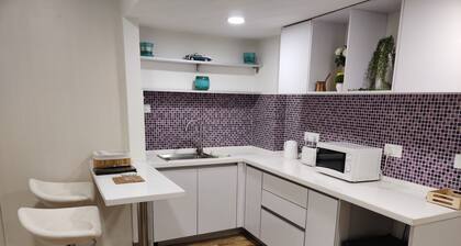 5 star service apartment opp airport