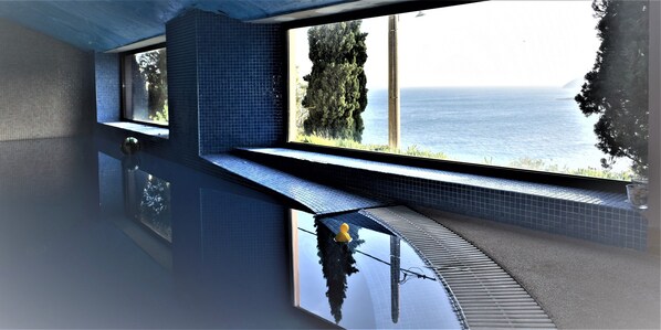 Indoor pool - Zeus Villa- Seaview Luxury Villa (Marathon)