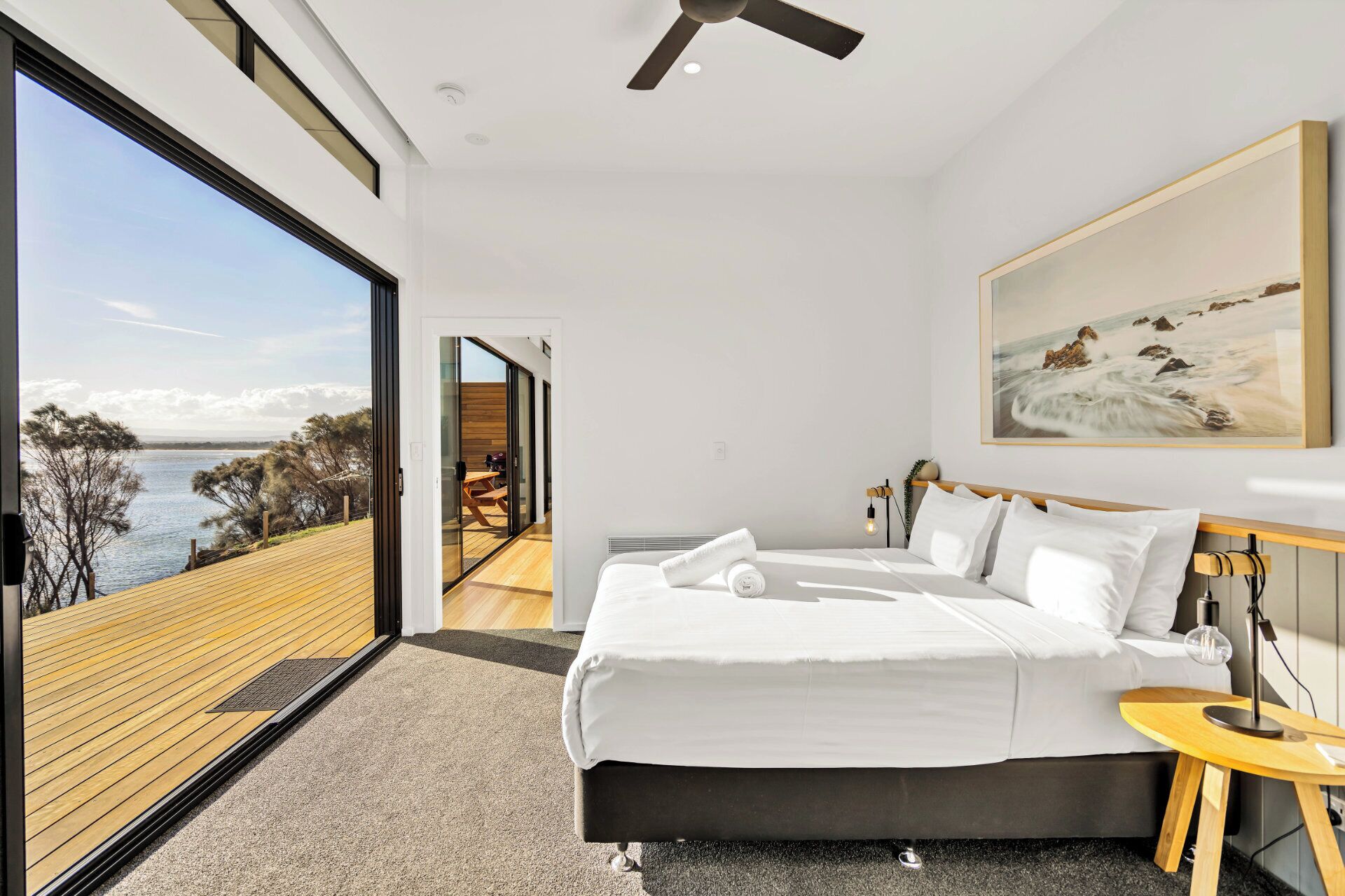 3 bedrooms, iron/ironing board, free WiFi, bed sheets