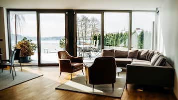 Premium Apartment | Living area | LCD TV