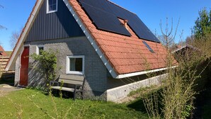 Bungalow, 3 Bedrooms, Terrace, Garden View | Exterior - Cozy House Heide 6p at a Canal Near Lake Lauwersmeer (Anjum)
