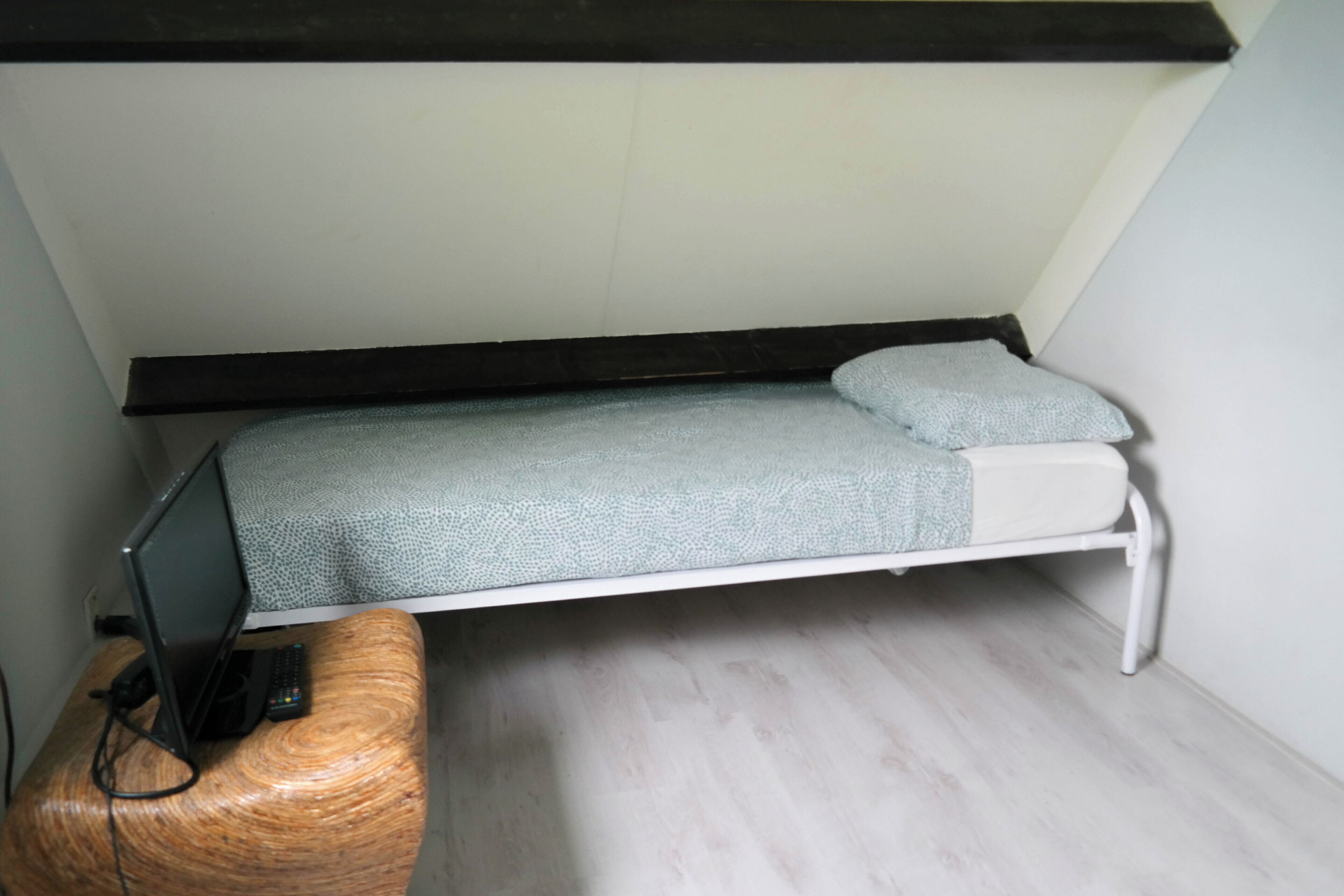 Bungalow, 3 Bedrooms, Terrace, Garden View | 3 bedrooms, bed sheets