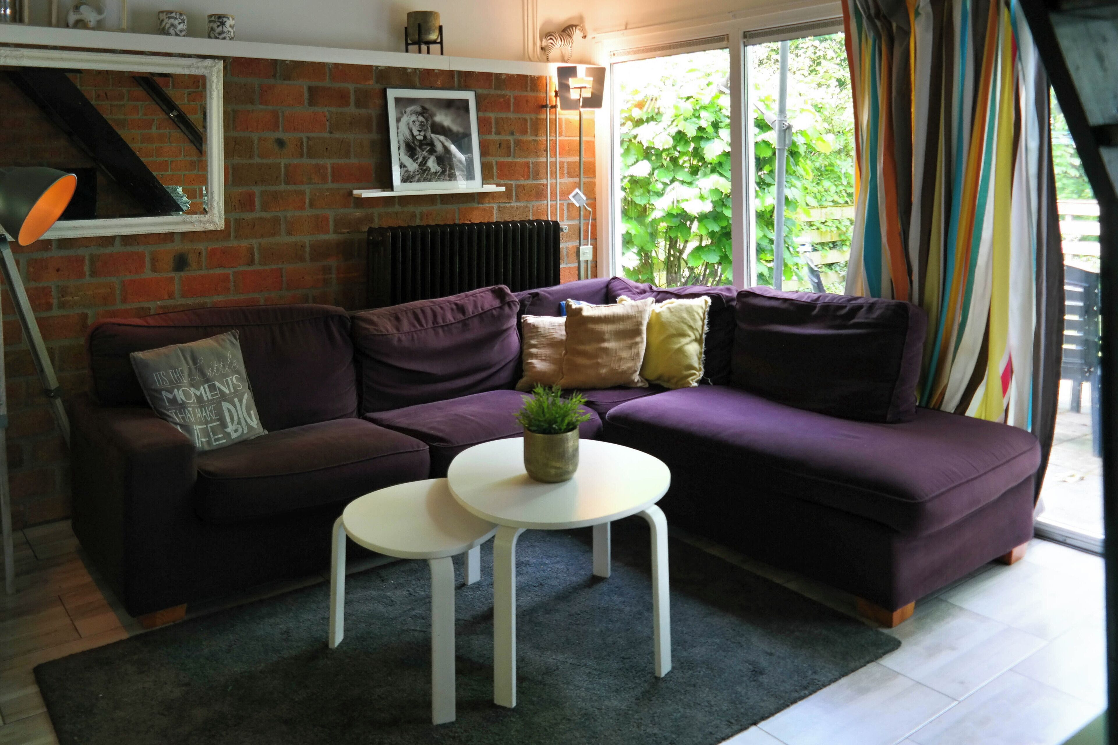 Bungalow, 3 Bedrooms, Terrace, Garden View | Living room