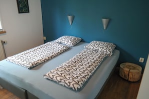 Bungalow, 3 Bedrooms, Patio, Garden View | 3 bedrooms, iron/ironing board, travel crib