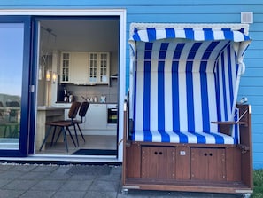Living area - 6 Pers Harbor House Nirvana on the Marina With Lake View and Sauna (Anjum)