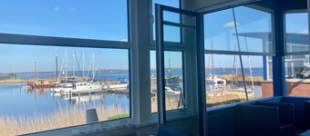 6 Pers Harbor House Nirvana on the Marina With Lake View and Sauna