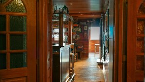 Bungalow, 4 soverom, terrasse, hageutsikt | Innvendig