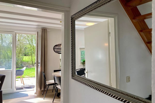 Bungalow, 3 Bedrooms, Balcony, Garden View | Interior