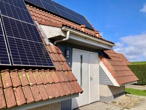 Bungalow, 3 habitaciones, balcón, vistas al jardín | Detalle del exterior