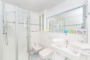 Apartment (Wohnung Paul) | Badezimmer