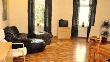 Apartment | Living room | TV